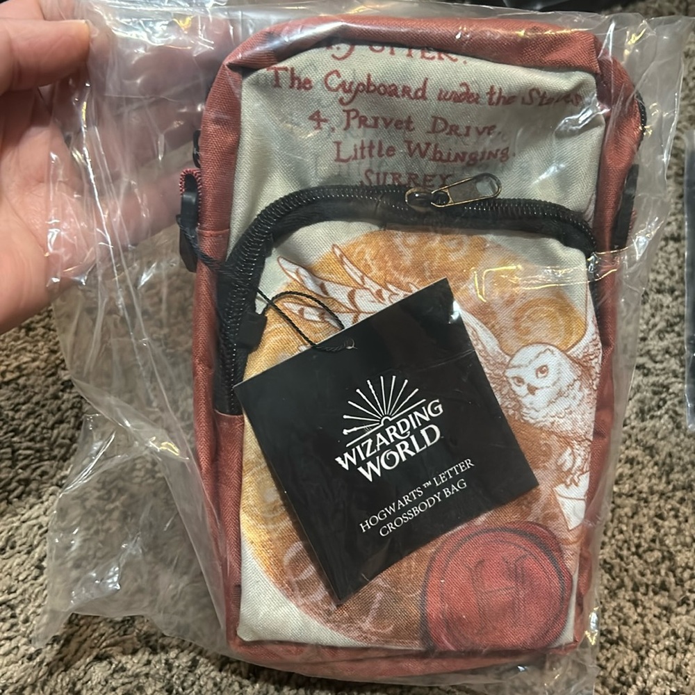 Hogwarts Crossbody
